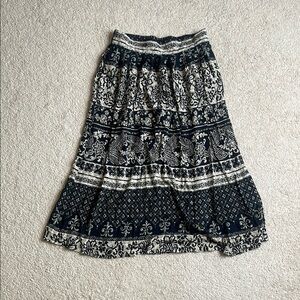 Studio C Black and Cream Skirt